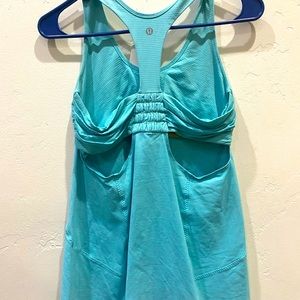 Lululemon tank top open back